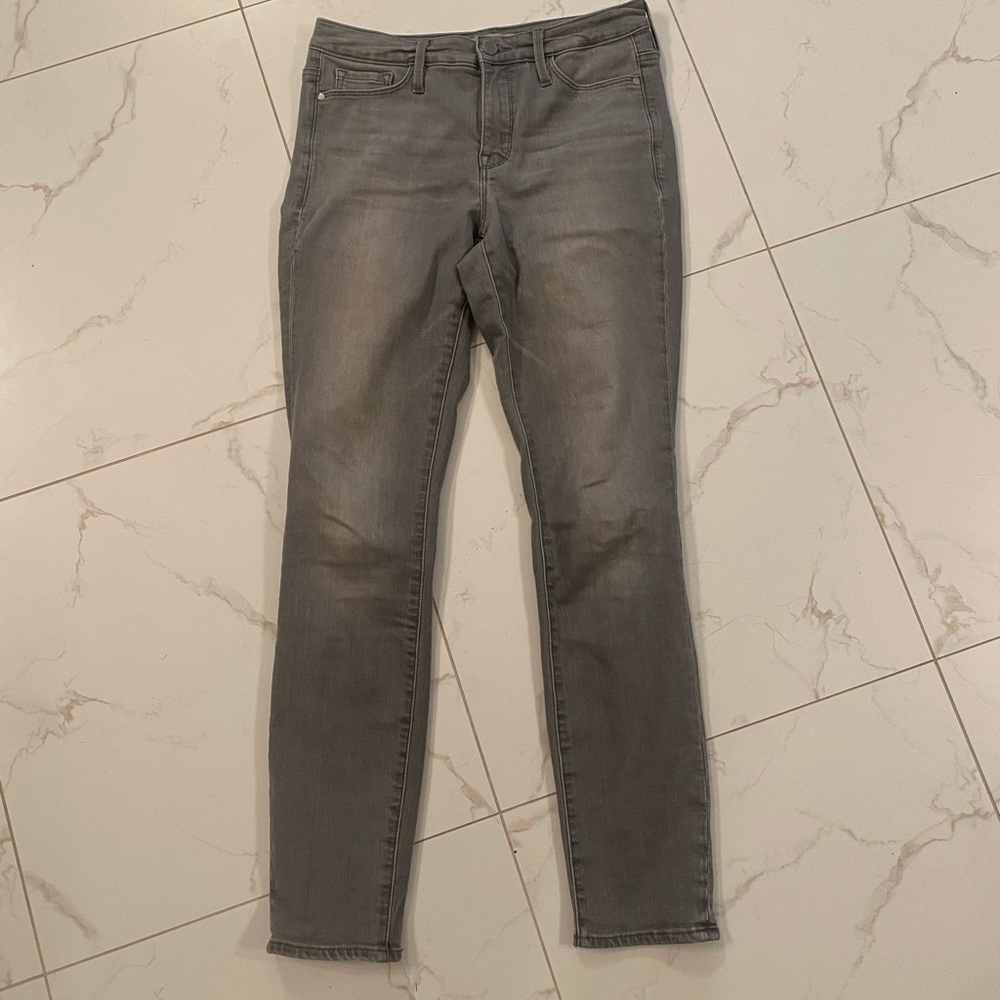 Athleta Sulpt-Tech gray wash jeans